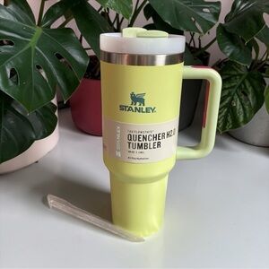 💛STANLEY💛The Flowstate Quencher H2.0 Tumbler 40 oz/NIP